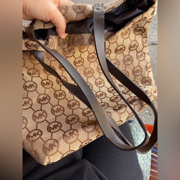 MK Bag - Picture 6 of 7